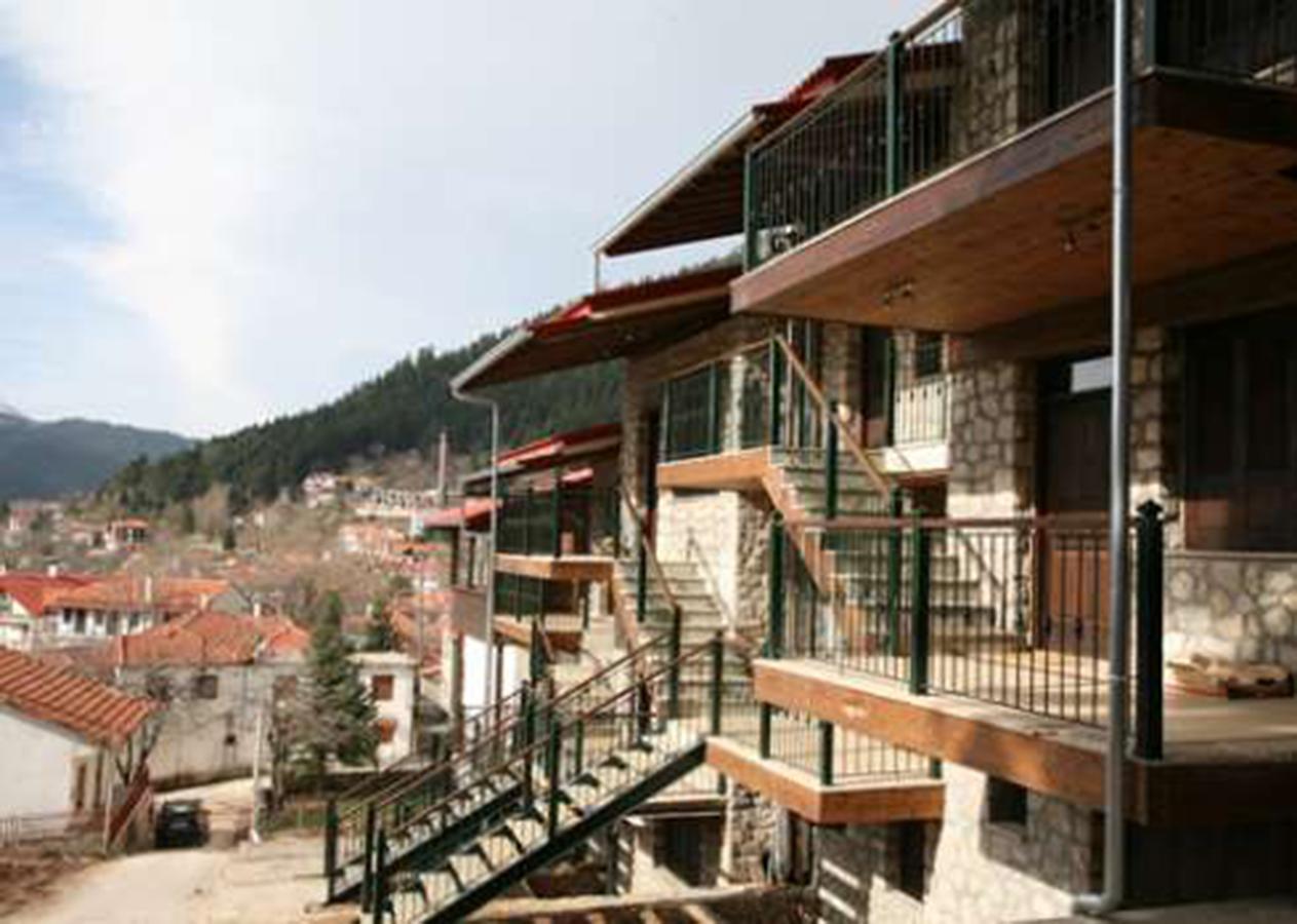 Chalet Christantoni Eláti Buitenkant foto
